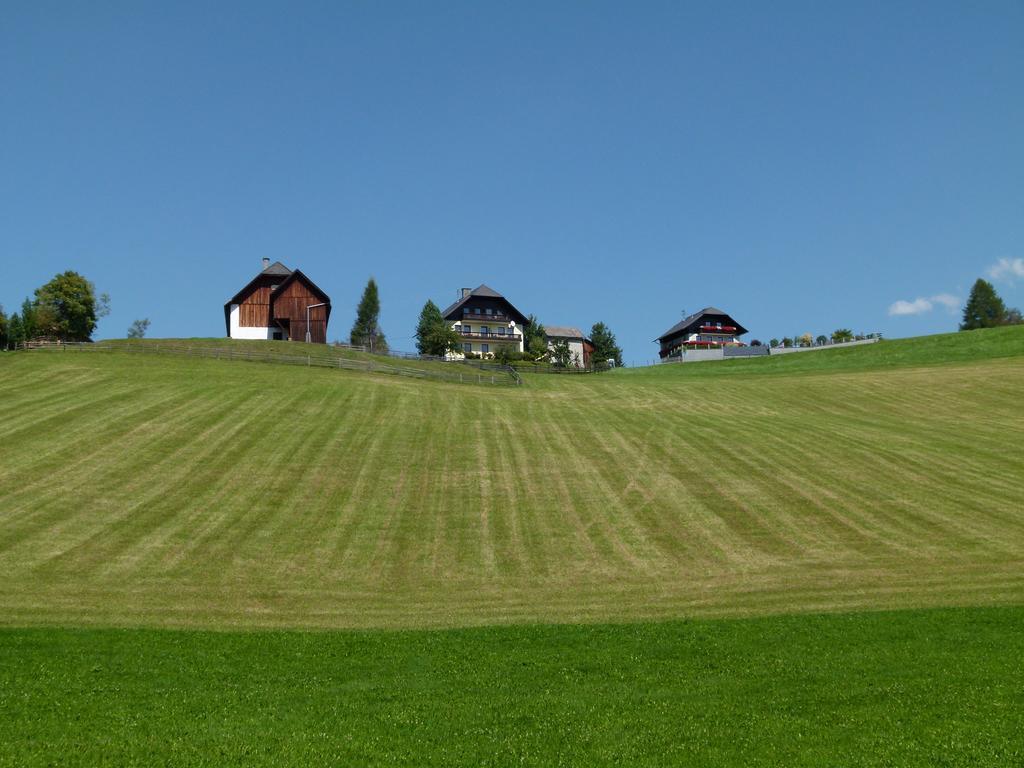 Ferienwohnungen Bachergut マリアプファル 部屋 写真